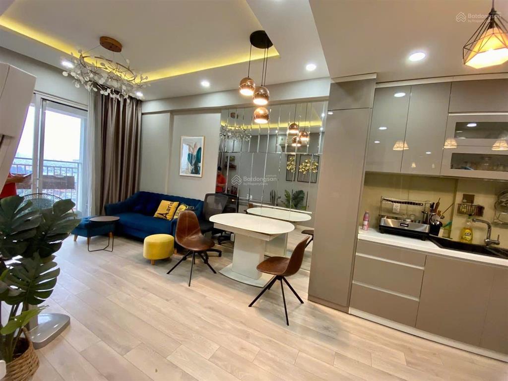 Căn hộ siêu phẩm orchard parkview, cho thuê giá siêu hời 20 triệu vnd, 85m2, 3pn, 2wc view cực đẹp.