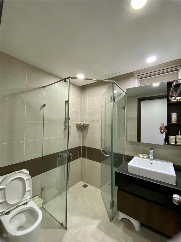 Căn hộ siêu phẩm orchard parkview, cho thuê giá siêu hời 20 triệu vnd, 85m2, 3pn, 2wc view cực đẹp.