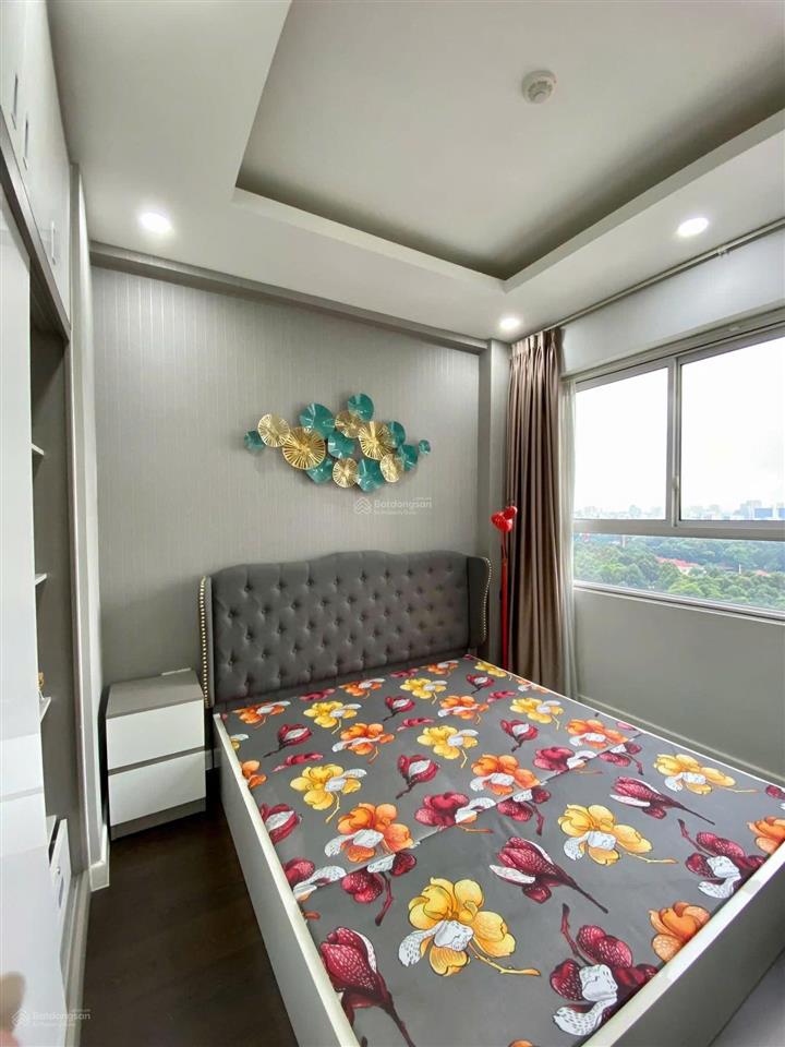 Căn hộ siêu phẩm orchard parkview, cho thuê giá siêu hời 20 triệu vnd, 85m2, 3pn, 2wc view cực đẹp.