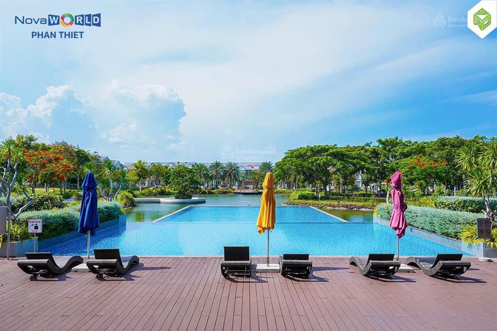 Khách cần tiền xoay sở nên bán cắt lỗ biệt thự biển
