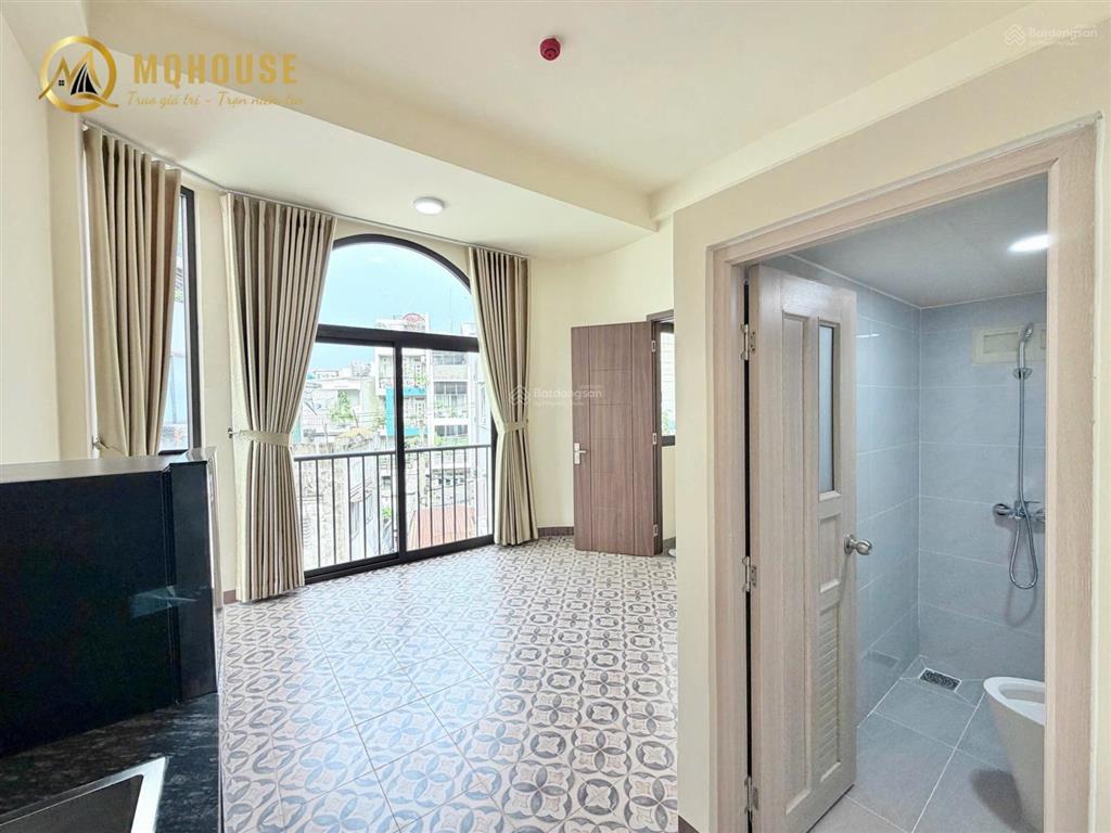 Căn hộ mới 100% ngay lòng bình thạnh  cửa sổ lớn view kính  thang máy  gần chu văn an