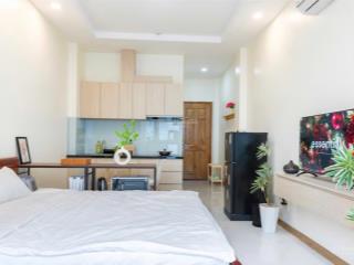 Căn hộ studio ban công  thang máy  mới 100%  ngay chợ tân định  cầu kiệu  nhà xe rộng