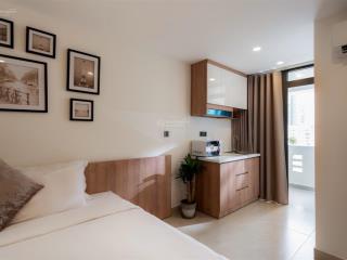 Cho thuê căn studio ban công ngay trung tâm quận 1  mới 100%  ngay vòng xoay phù đổng