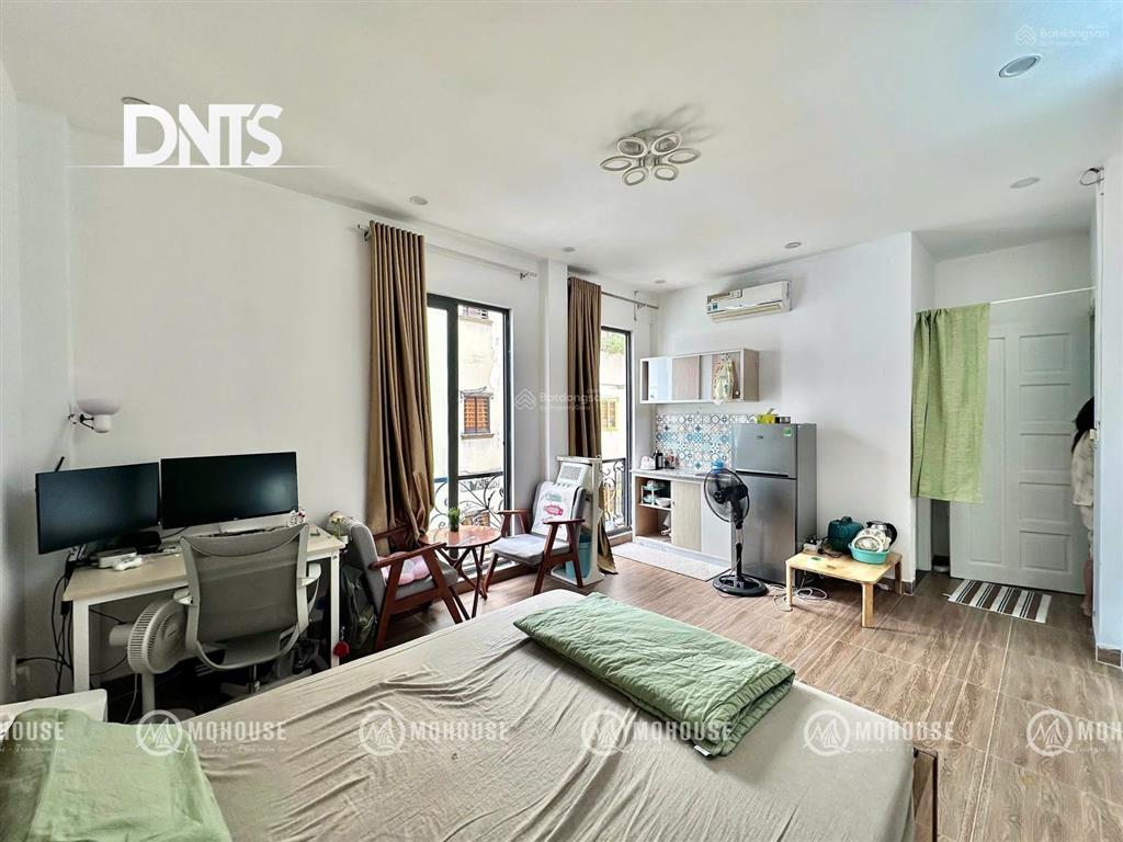 Căn hộ ban công  tách bếp  ngay võ thị sáu  chợ tân định  cv lê văn tám  kênh nhiêu lộc