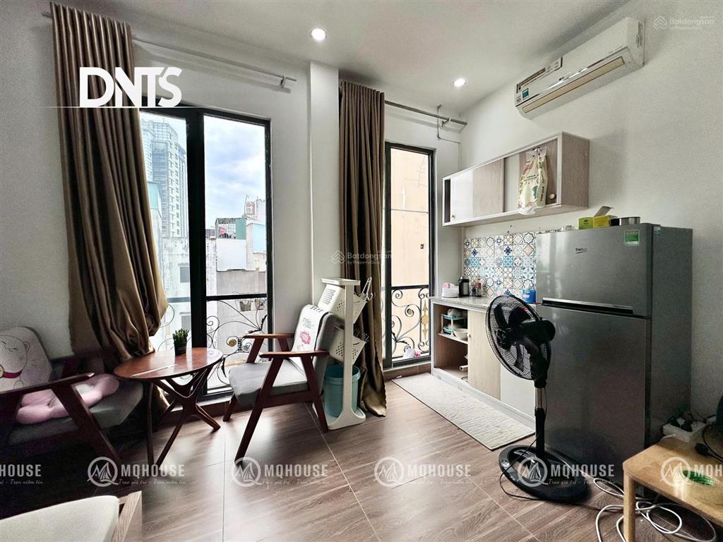 Căn hộ ban công  tách bếp  ngay võ thị sáu  chợ tân định  cv lê văn tám  kênh nhiêu lộc