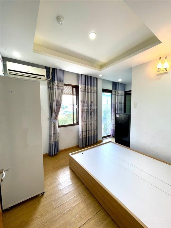 Cho thuê phòng trọ cửa sổ trời  thang máy  full nội thất  ngay sân vận động hoa lư