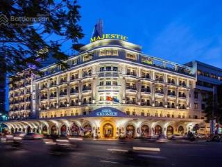 Bán dự án 200 phòng khách sạn tp hà tĩnh  1 hầm 9 tầng  dt 9,800m2  giá bán 8tr/m2