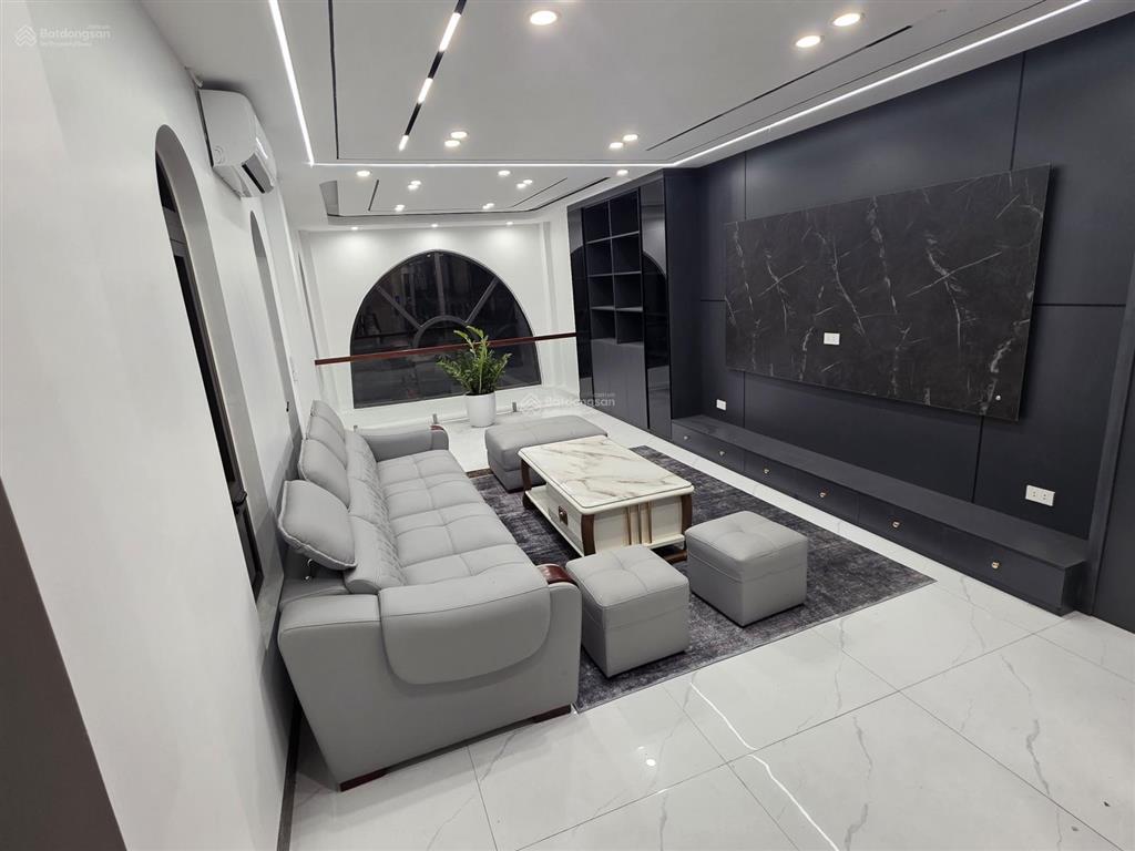Bán nhà riêng 55m2 sài đồng mới xây