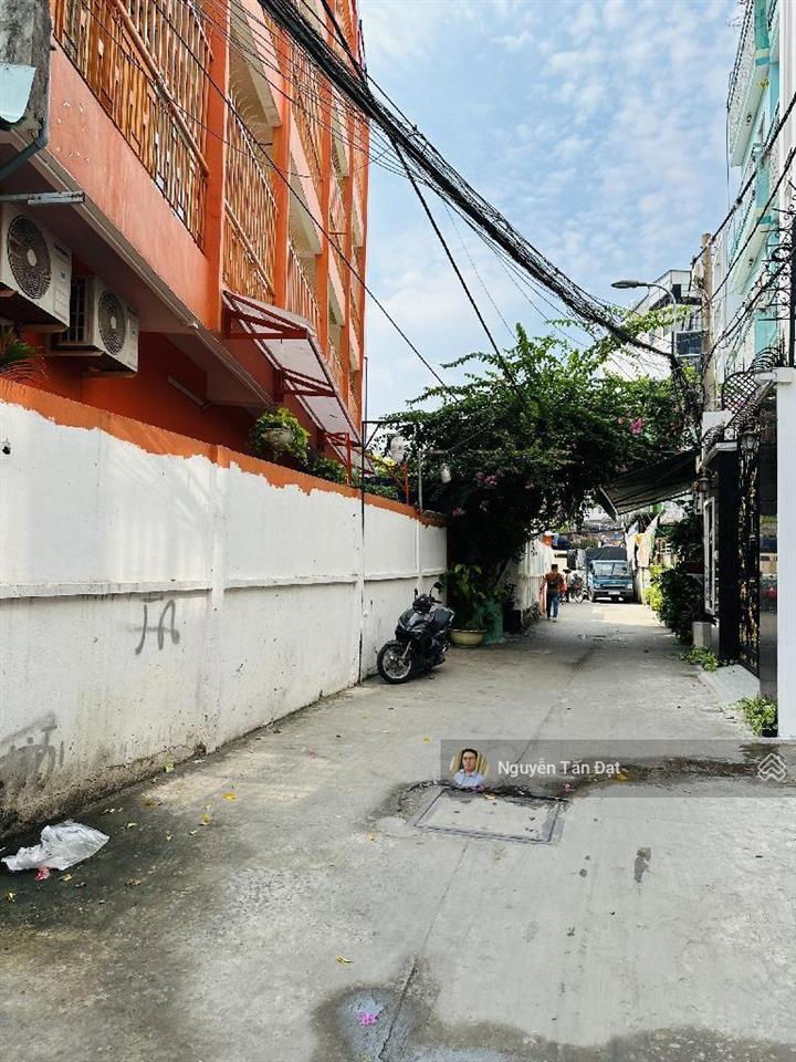 Dòng tiền~3tỷ/năm  800m2 phố trần bình trọng ngang 12m  2mb cho thuê + 53 phòng, nhỉnh 100 tỷ