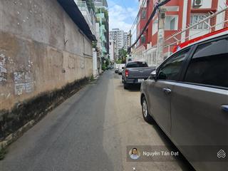 Bán gấp nhà chính chủ lâu đời 50m2 lê quang định, ngang 5m6  hẻm oto  khu chợ bà chiểu
