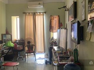 Chỉ hơn 2 tỷ có ngay nhà 3 tầng nơ trang long  ngang 4m , gần mặt tiền  cải tạo mới lại ở ngay.