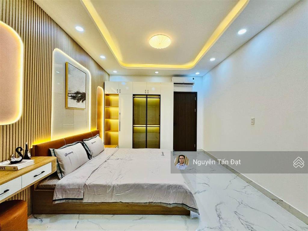 Siêu phẩm 50m2/4 tấm trần bình trọng(hoàn công đủ)  5pn 4wc  sổ vuông nở hậu  nhỉnh 8 tỷ