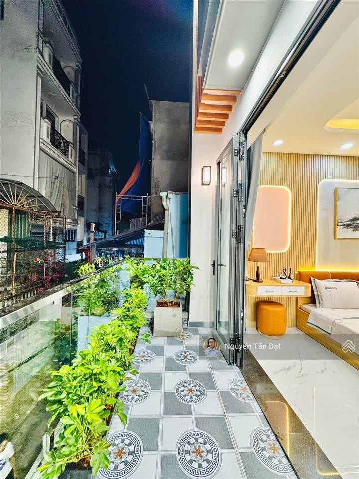 Siêu phẩm 50m2/4 tấm trần bình trọng(hoàn công đủ)  5pn 4wc  sổ vuông nở hậu  nhỉnh 8 tỷ