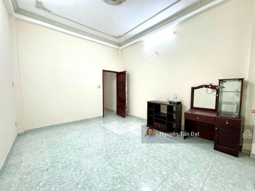 Hiếm! nhà nguyễn thượng hiền 76m2 cách mặt tiền 10m 3 tầng kiên cố, ban công trước sau  nhỉnh 8 tỷ