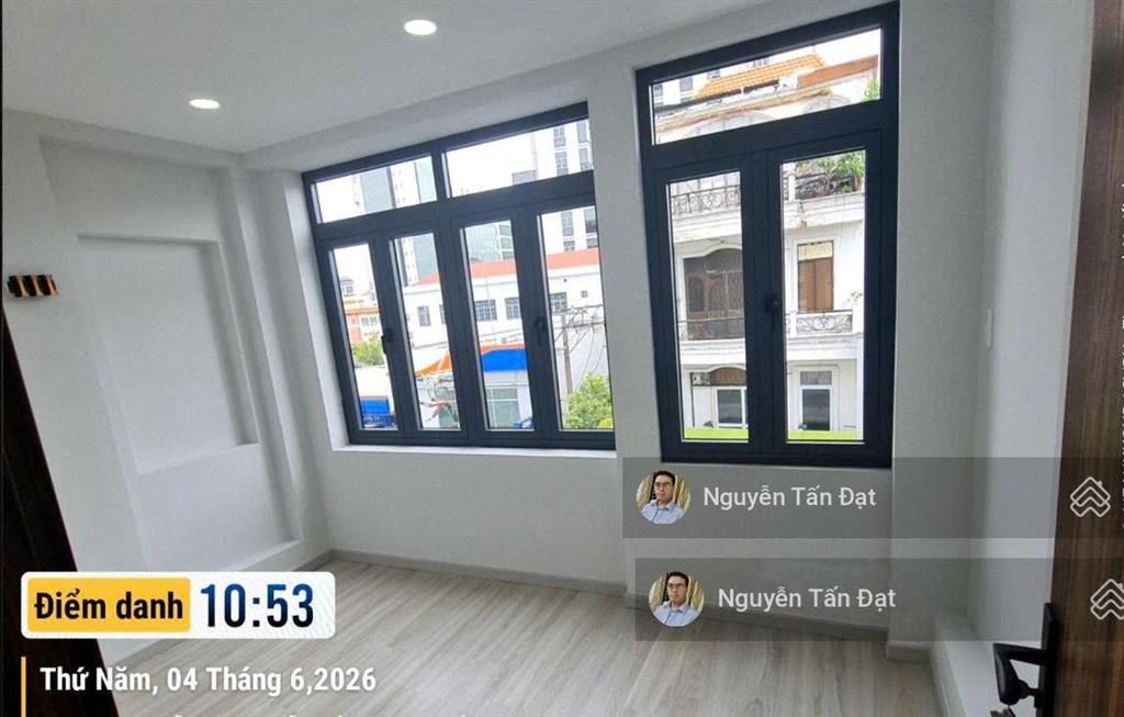 Mặt tiền 3,9m huỳnh văn bánh  5 tầng bê tông/8 phòng  kinh doanh đa ngành  11,1 tỷ