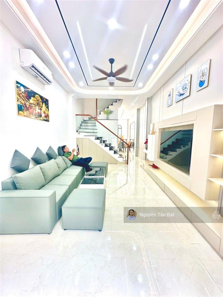 Hẻm ô tô, hồ xuân hương 58,1m2, gần chợ bà chiểu  nhà mới 4 tầng 4pn  tặng full nội thất  8,8 tỷ