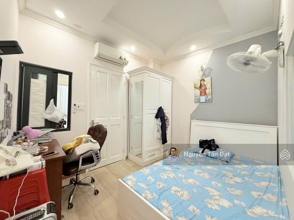 Bùi đình túy 60m2/ 4 tầng  cách hẻm xe tải 10m  4 phòng ngủ  chỉ 8 tỷ