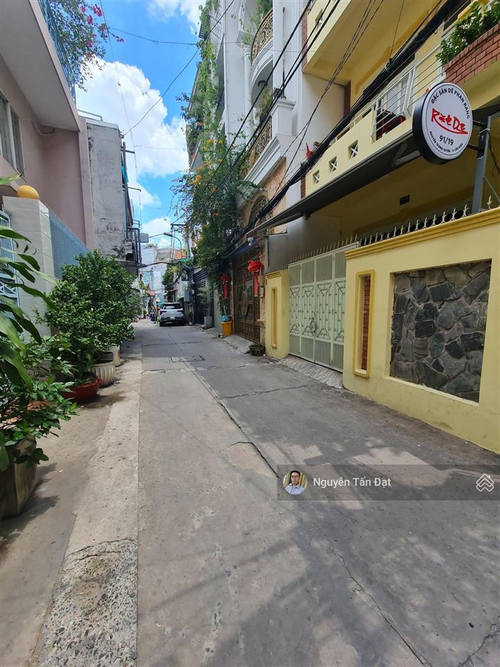 Nhà mới xây nguyễn đình chính 43.3m2 5 tầng, thang máy hẻm ô tô 6m  giáp q1, q3, sân bay 10,5 tỷ