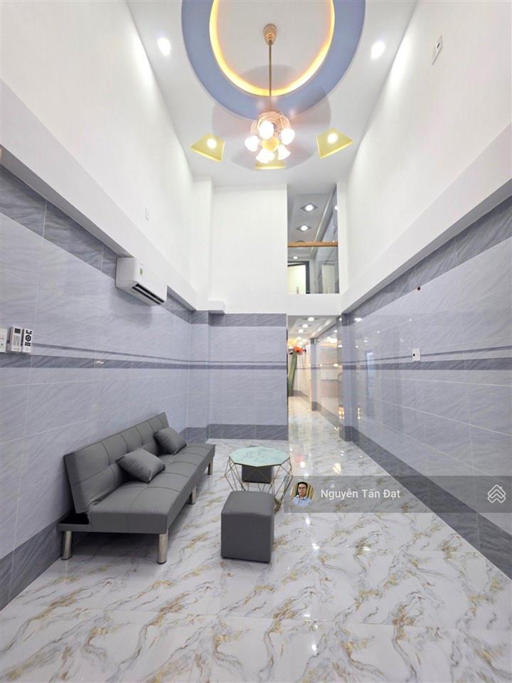 Nhà mới xây nguyễn đình chính 43.3m2 5 tầng, thang máy hẻm ô tô 6m  giáp q1, q3, sân bay 10,5 tỷ