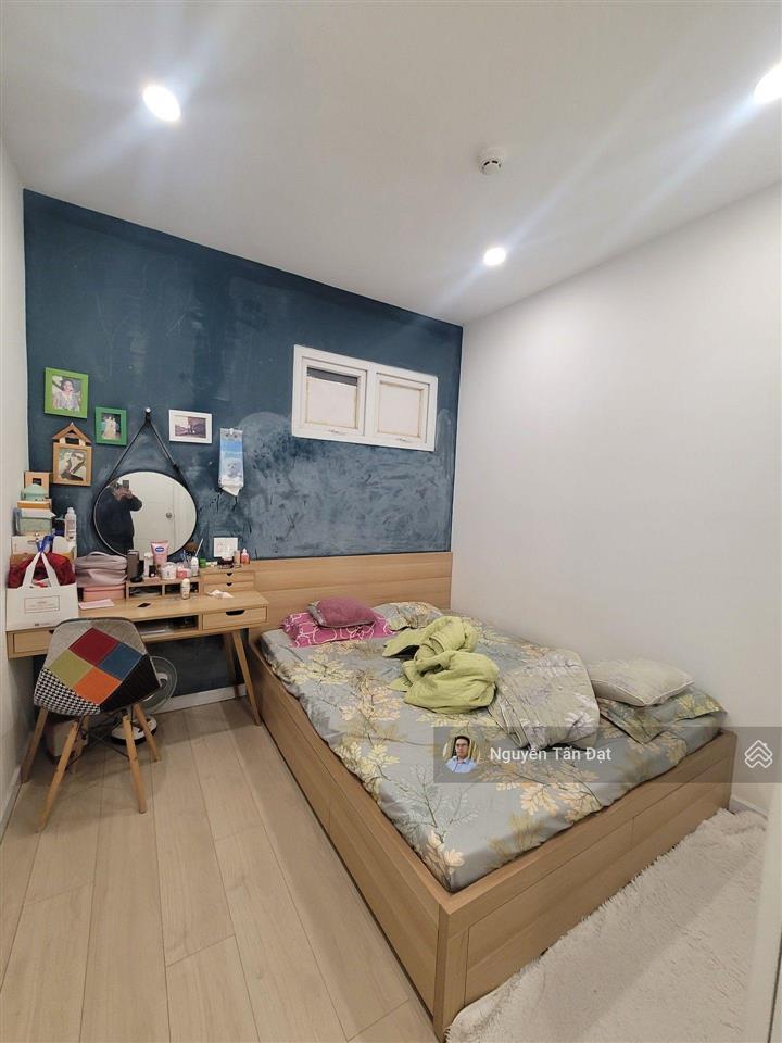 Hiếm! chung cư nguyễn hữu cảnh 69m2  2pn 2wc  giáp q1, q2  5,x tỷ