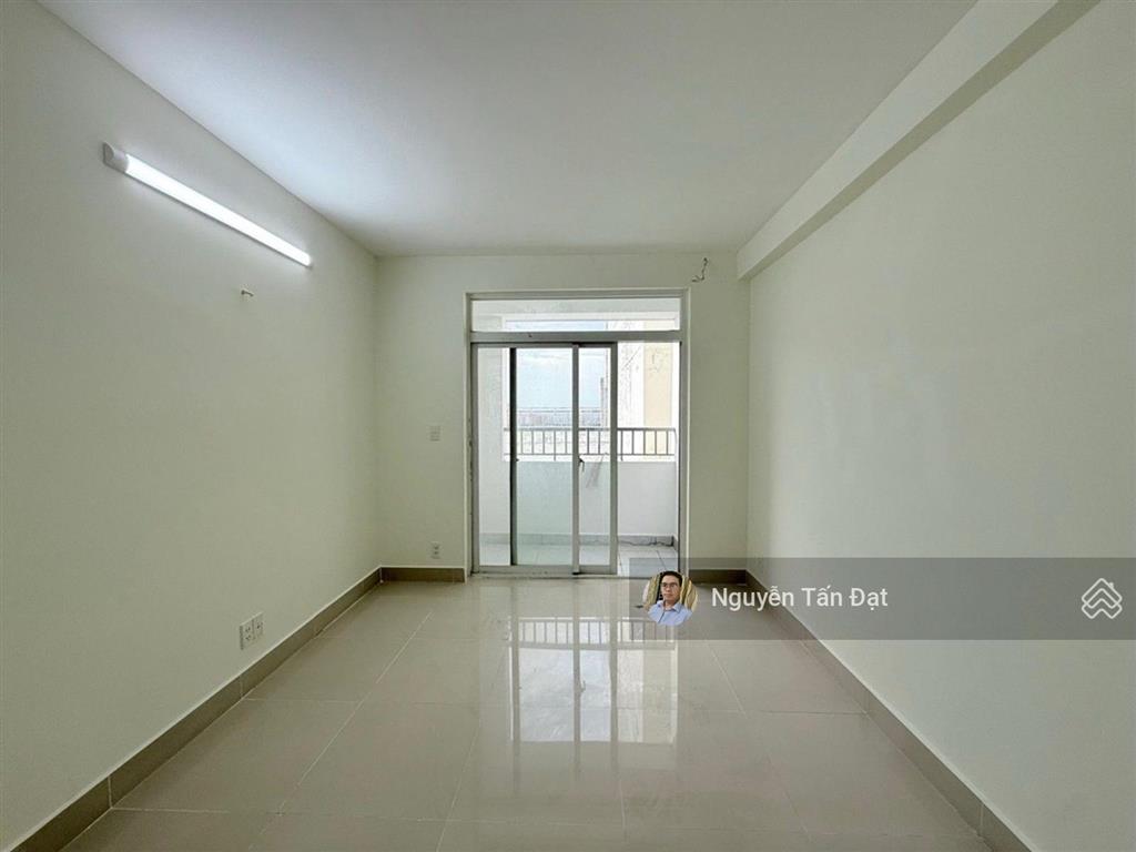 Chung cư 1050 phan chu trinh 65m2, kế chu văn an  2pn 1wc  3.65 tỷ