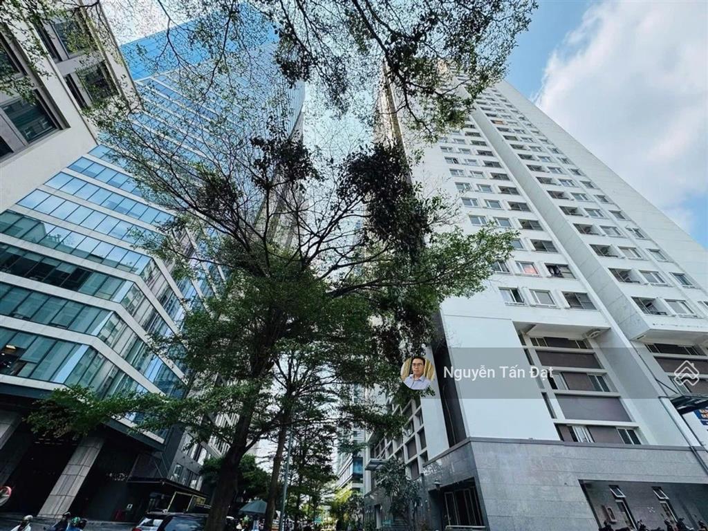 Chung cư nguyễn hữu cảnh 40m2, giáp q1, q2  ngay cầu thủ thiêm  chưa qua sử dụng  nhỉnh 3 tỷ