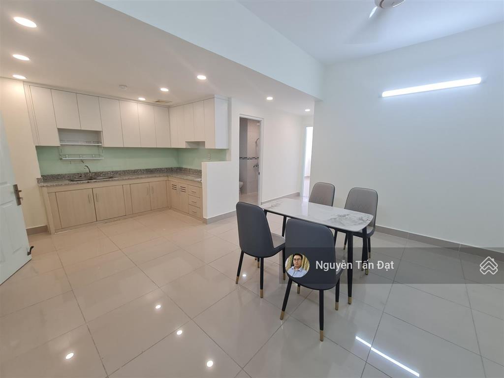 Chỉ 3,5 tỷ  chung cư 1050 chu văn an 60m2  2 phòng ngủ 1wc  ngay học viện cán bộ phan chu trinh