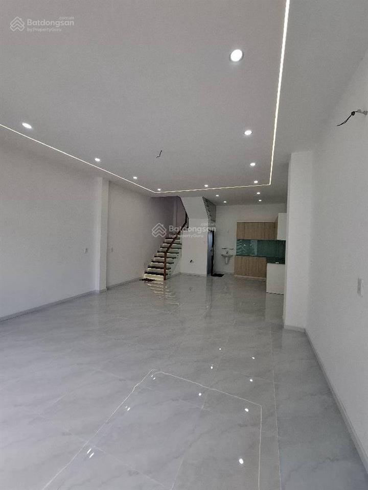 70m2  hxh  nhà 3pn  khu phố ẩm thực galaxy q6  4,7 tỷ