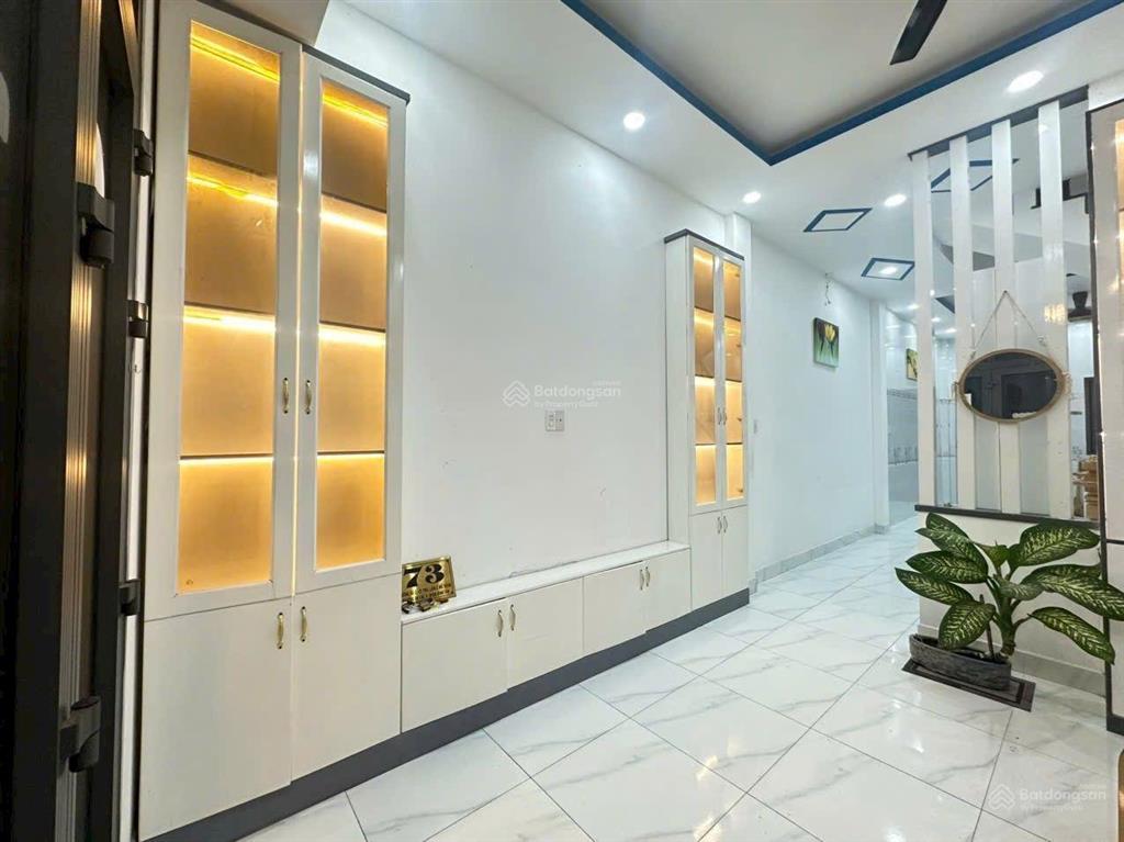 Nhà hậu giang 3pn 4x14 hẻm 4m thông 4,35 tỷ.