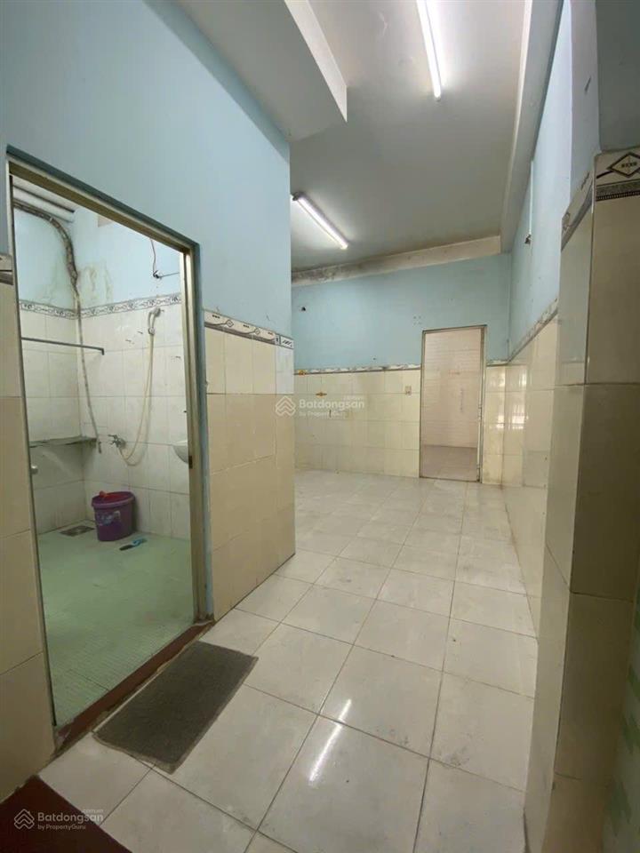 Nhà 3 tầng lý chiêu hoàng q6  3pn  ôtô đỗ cửa  6,5 tỷ thương lượng