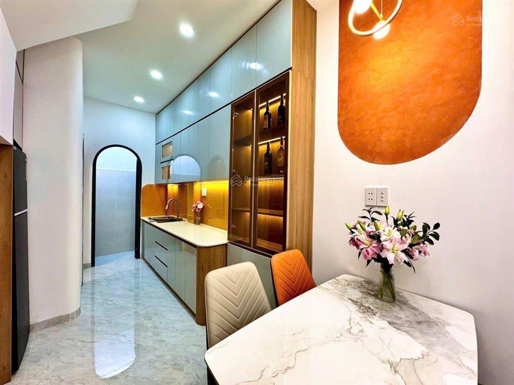 Nhà mới 48m2  2 tầng 3pn  phạm đình hổ  trung tâm hành chính q6  giá 4,2 tỷ thương lượng