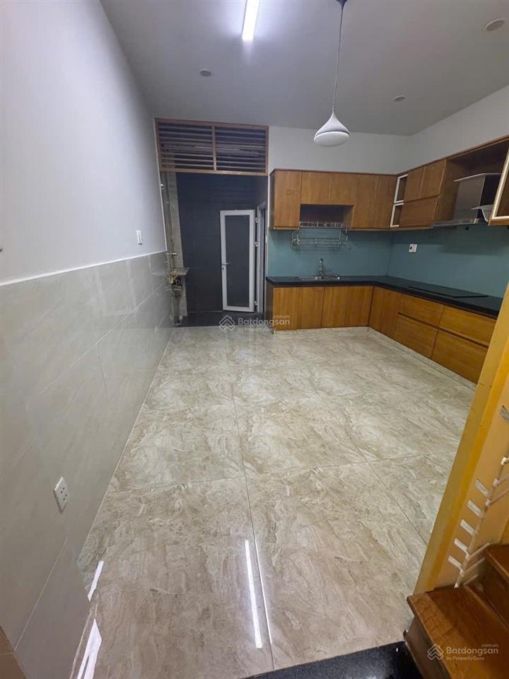 Bán nhà riêng tại 278/5/15, phố nguyễn xí, 8,6 tỷ, 48m2, 2pn, 2wc