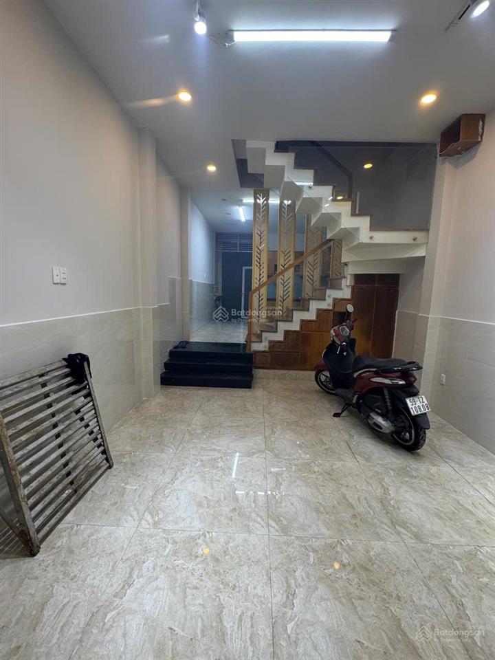 Bán nhà riêng tại 278/5/15, phố nguyễn xí, 8,6 tỷ, 48m2, 2pn, 2wc