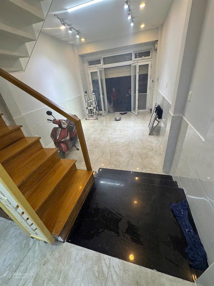 Bán nhà riêng tại 278/5/15, phố nguyễn xí, 8,6 tỷ, 48m2, 2pn, 2wc