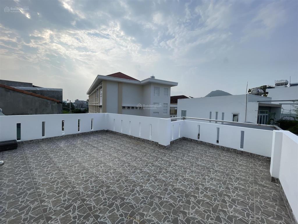 Bán nhà riêng 138m2 đường lương định của gần cầu phú kiểng chuẩn bị khởi công