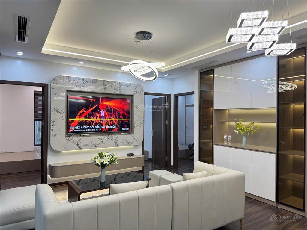 Chính chủ gửi bán căn hộ 89m, 3 ngủ chung cư thống nhất complex, full nội thất, giá 9.5 tỷ