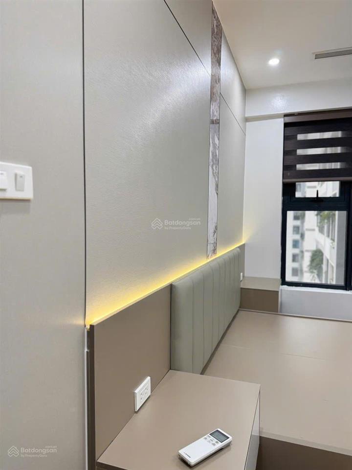 Chính chủ gửi bán căn hộ 89m, 3 ngủ chung cư thống nhất complex, full nội thất, giá 9.5 tỷ