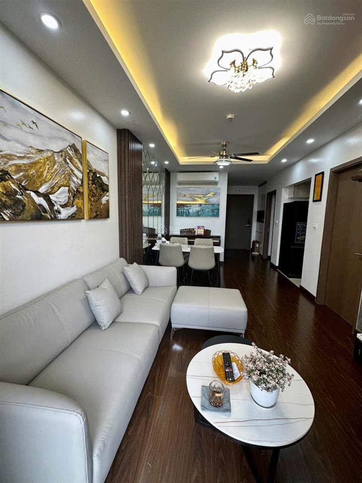 Chính chủ gửi bán căn hộ 77m, 2 ngủ chung cư five star kim giang, full nội thất, giá 7.3 tỷ