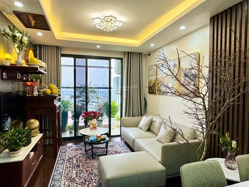 Chính chủ gửi bán căn hộ 77m, 2 ngủ chung cư five star kim giang, full nội thất, giá 7.3 tỷ