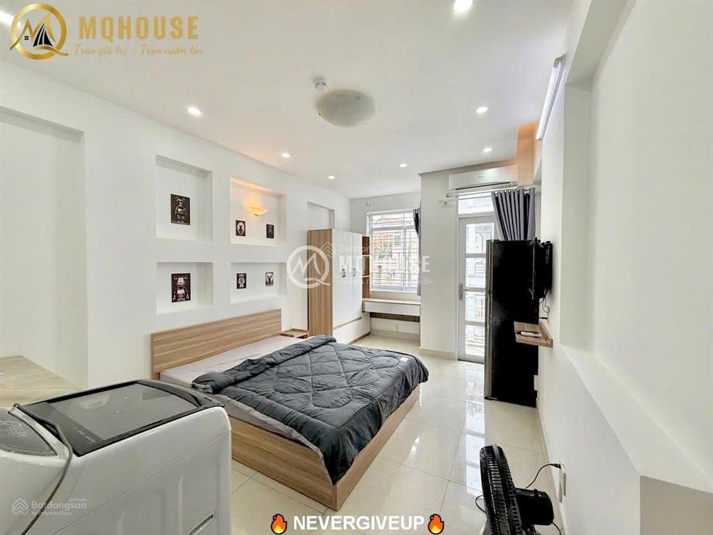 Khai trương dự án mới new 100%  ban công cửa sổ thoáng mát  ngay chợ trần hữu trang, lê văn sỹ
