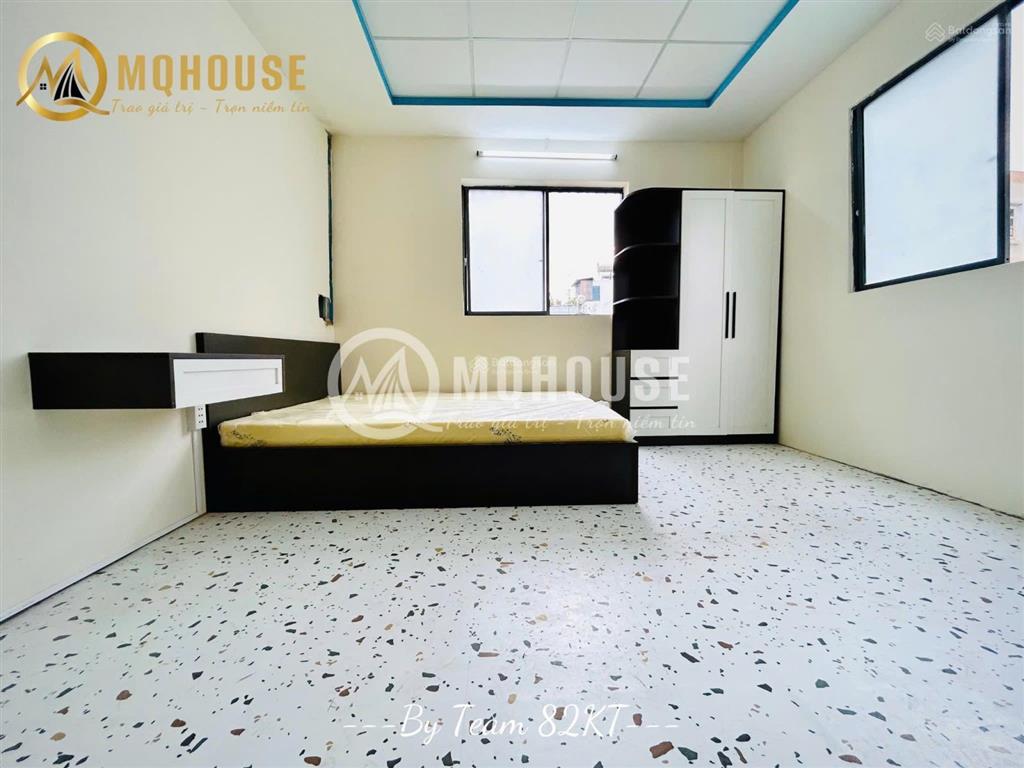 Căn hộ studio ban công, cửa sổ thoáng mát  full nội thất  khu ăn uống phan xích long, vạn kiếp