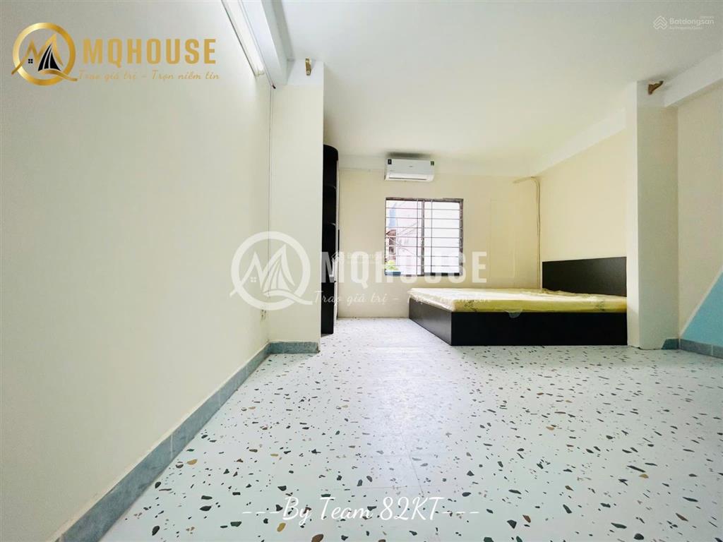 Căn hộ studio ban công, cửa sổ thoáng mát  full nội thất  khu ăn uống phan xích long, vạn kiếp