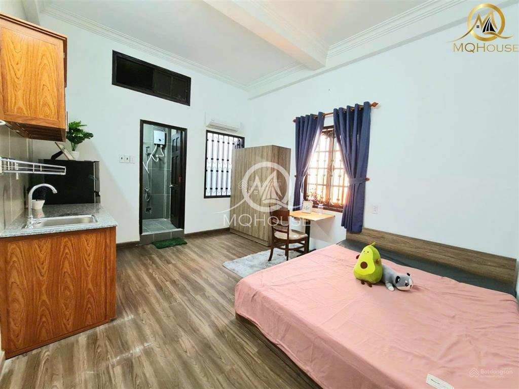 Căn hộ cửa sổ thoángfull nội thấthẻm lớnngay chợ tân định, cầu kiệu,đh uehisb,kiến trúc,..q3