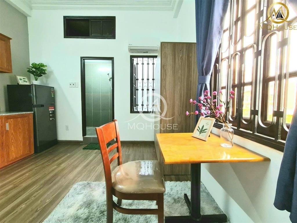 Căn hộ cửa sổ thoángfull nội thấthẻm lớnngay chợ tân định, cầu kiệu,đh uehisb,kiến trúc,..q3