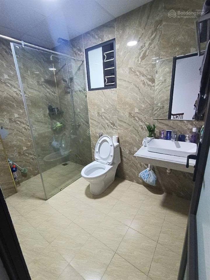 Bán nhà thụy khuê tây hồ, 43m2, 5 tầng, 2 thoáng, giá 8,7 tỷ, ở ngay đón tết