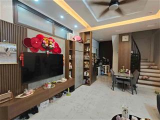 Bán nhà đẹp hoàng hoa thám tây hồ | nhà sát mặt phố di chuyển cực thuận tiện