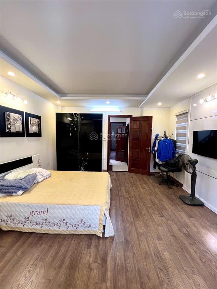 Bán gấp nhà võng thị  tây hồ  50m²  6 tầng thang máy  ô tô tránh  chỉ 20,5 tỷ