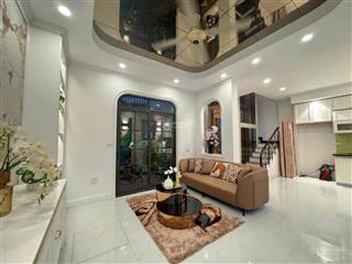 Bán nhà đẹp lạc long quân  tây hồ  72m  giá 15,8 tỷ  full nội thất cao cấp  thoáng trước sau