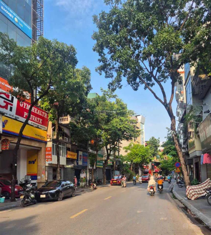 Chính chủ bán đất tặng nhà 3 tầng  48m  thụy khuê, tây hồ  ngõ thông hồ tây  sổ đỏ vuông đẹp