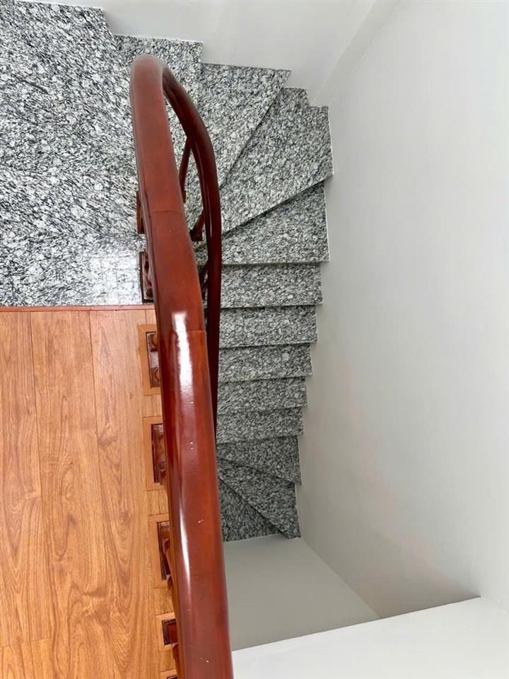 Bán nhà ngõ 38 xuân la tây hồ 36m2 x 5 tầng nhà mới tinh 2 thoáng ở ngay